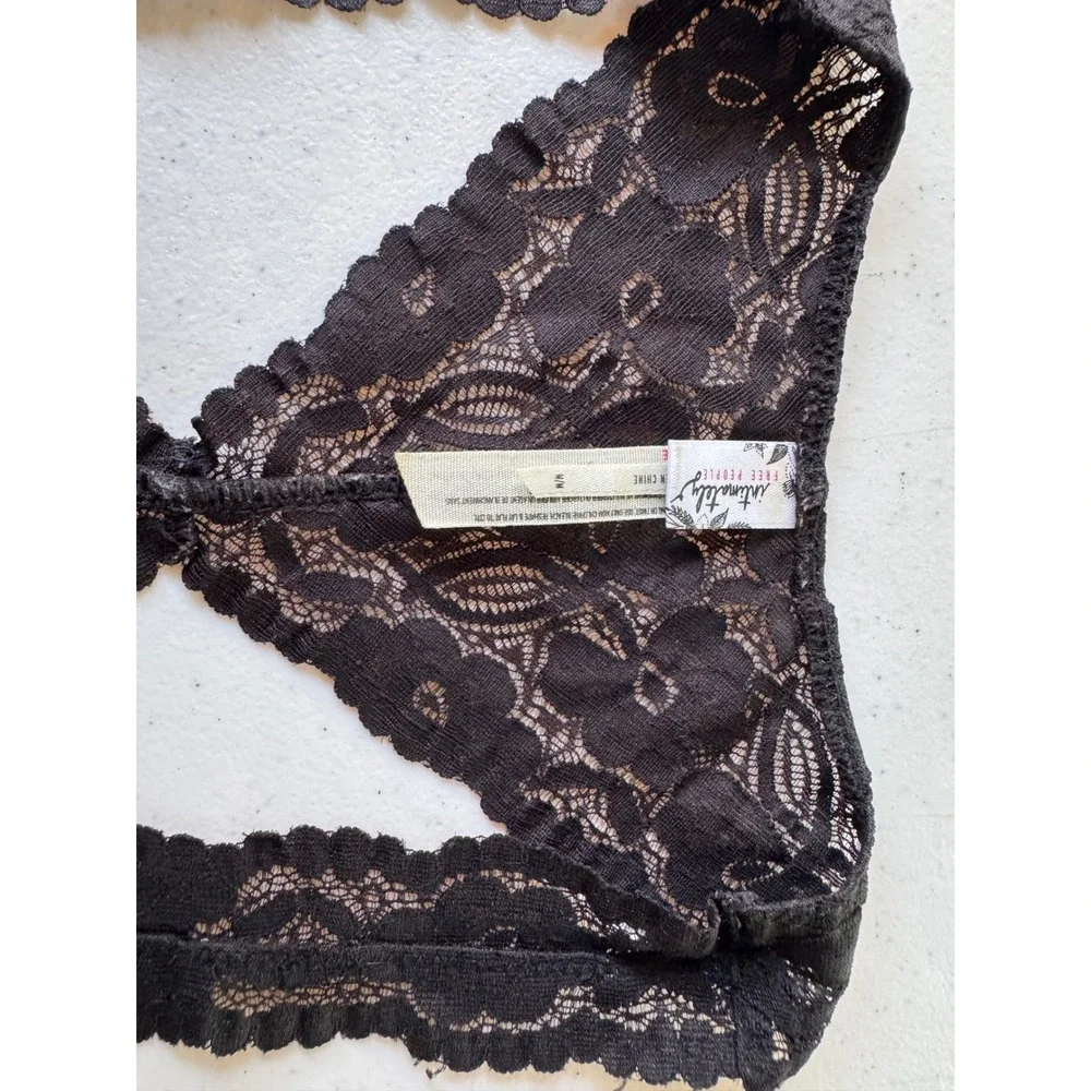Intimately Free People Adella Black Floral Lace Bralette Racerback Boho‎ Small
